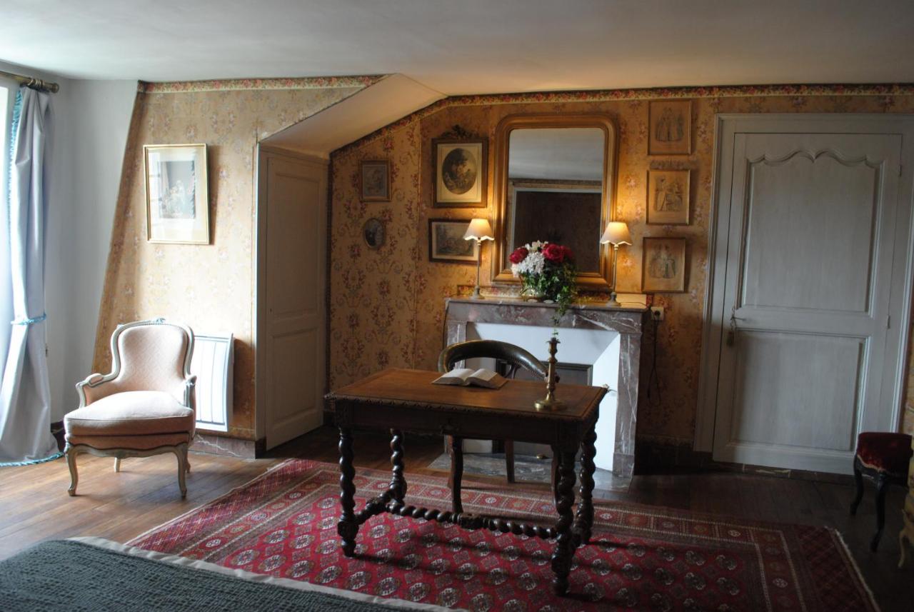 Le Ragois Bed & Breakfast Richelieu Exterior photo