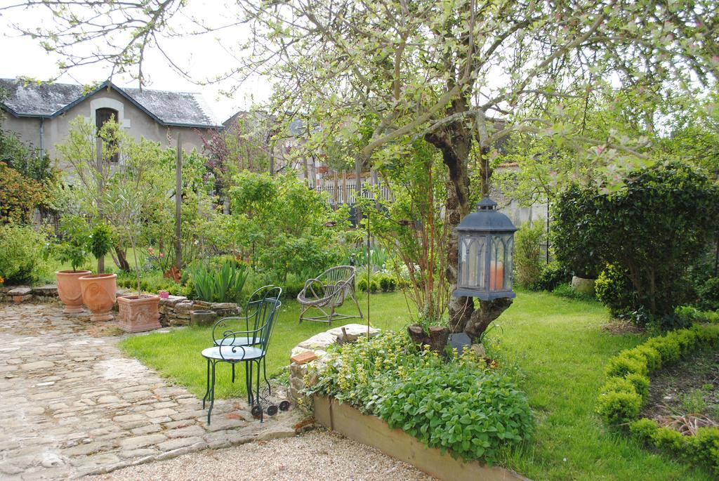 Le Ragois Bed & Breakfast Richelieu Exterior photo