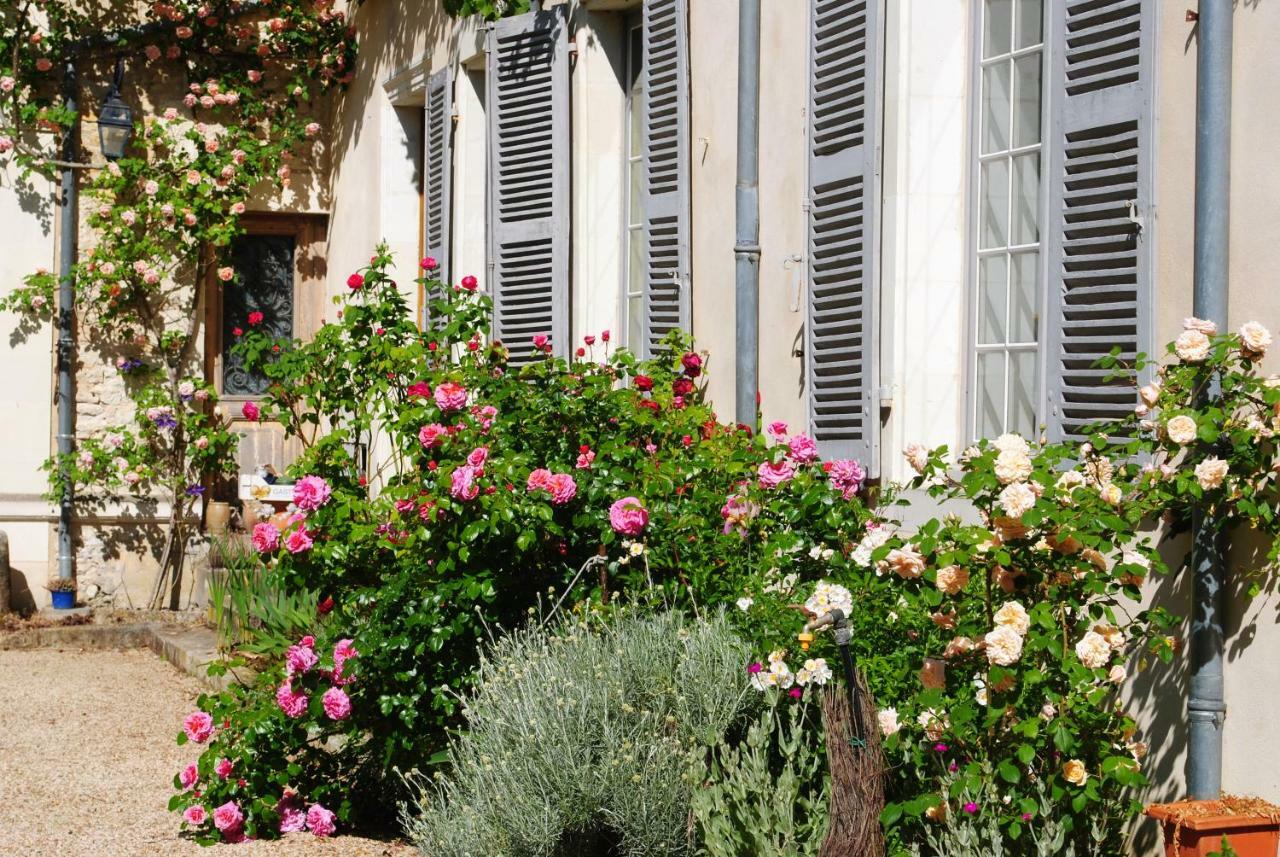 Le Ragois Bed & Breakfast Richelieu Exterior photo