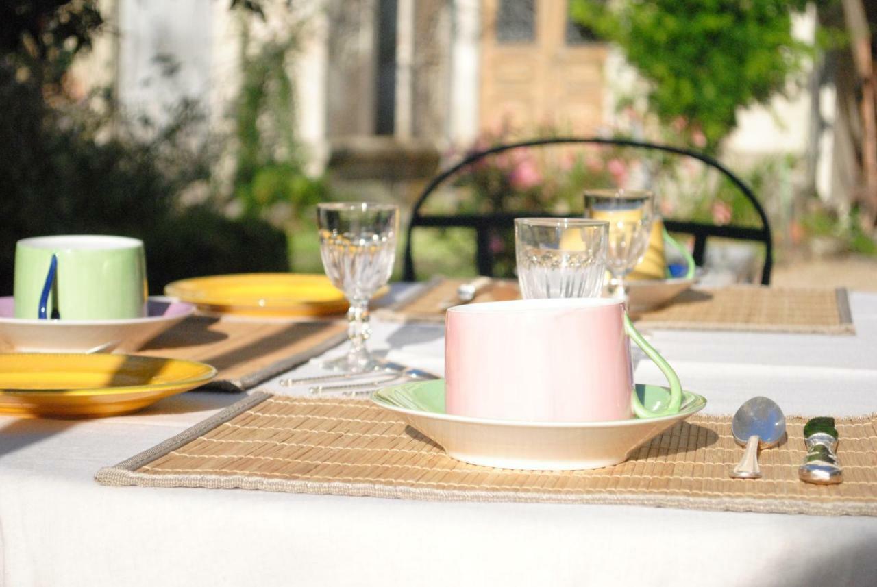 Le Ragois Bed & Breakfast Richelieu Exterior photo