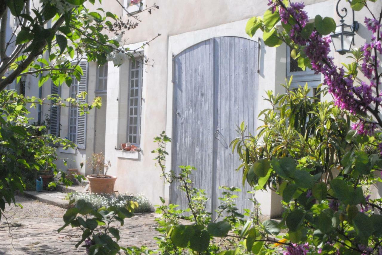 Le Ragois Bed & Breakfast Richelieu Exterior photo